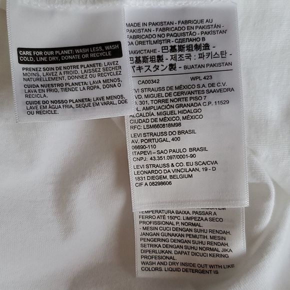 NWT - Levi's Classic Pocket Slub T-Shirt - Picture 7 of 8